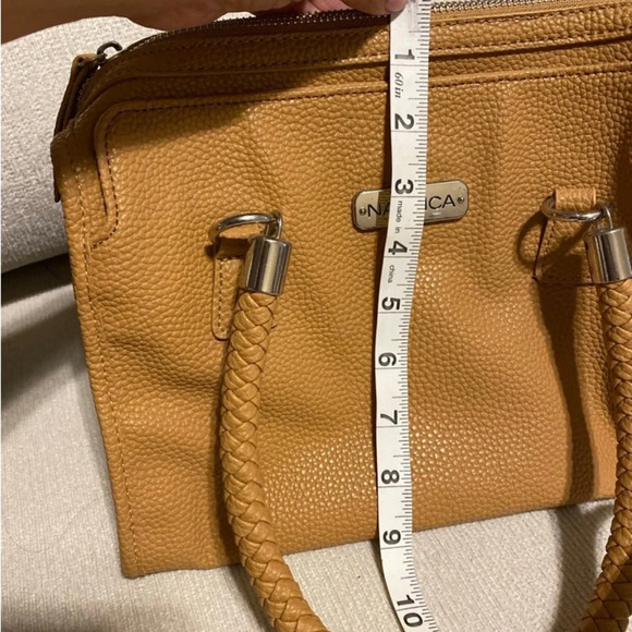 Nautica Tan medium Handbag with braided Handles . Like New condition. - Picture 11 of 12